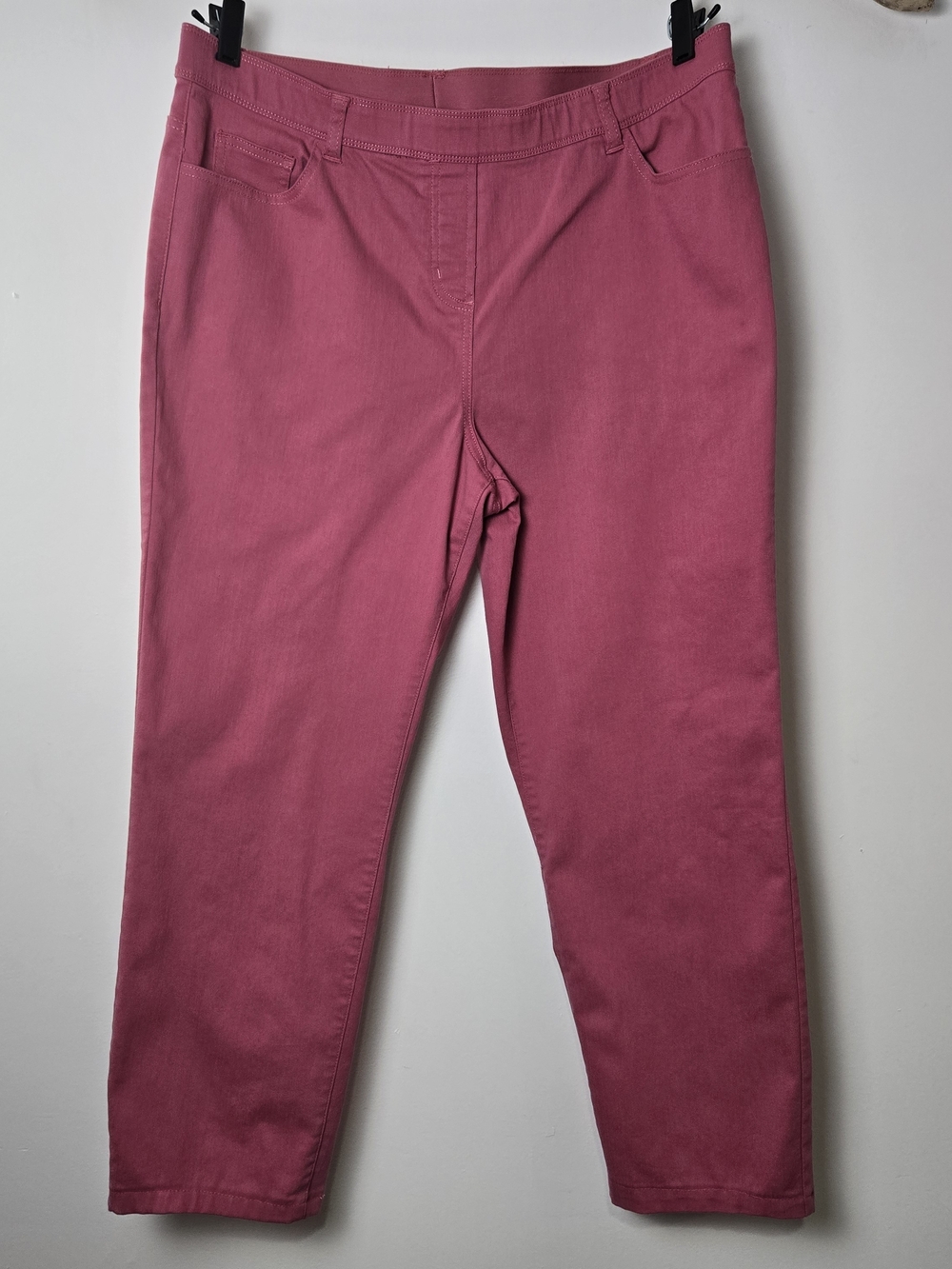 Alia Rose Pink Cropped Slim Pants